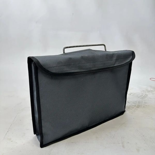 Чехол для мангала-чемодана на 6 шампуров серый